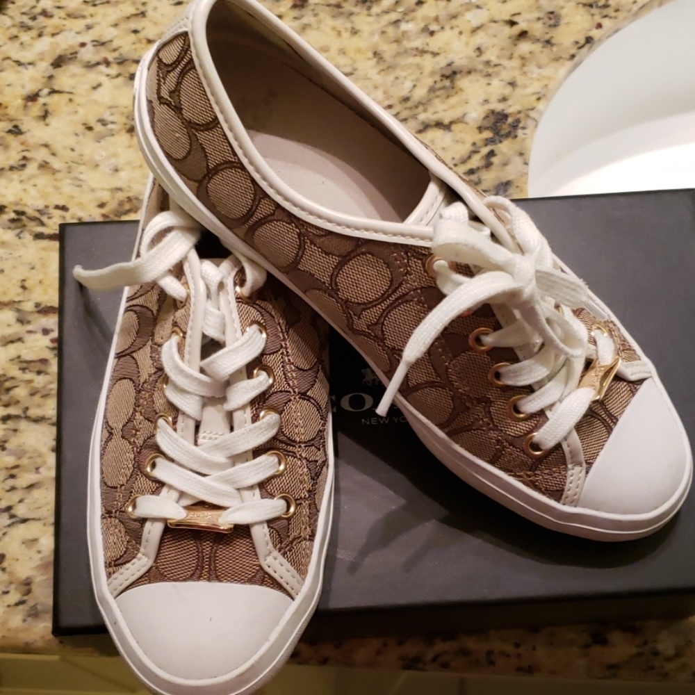 Empire signed c/sport nappa